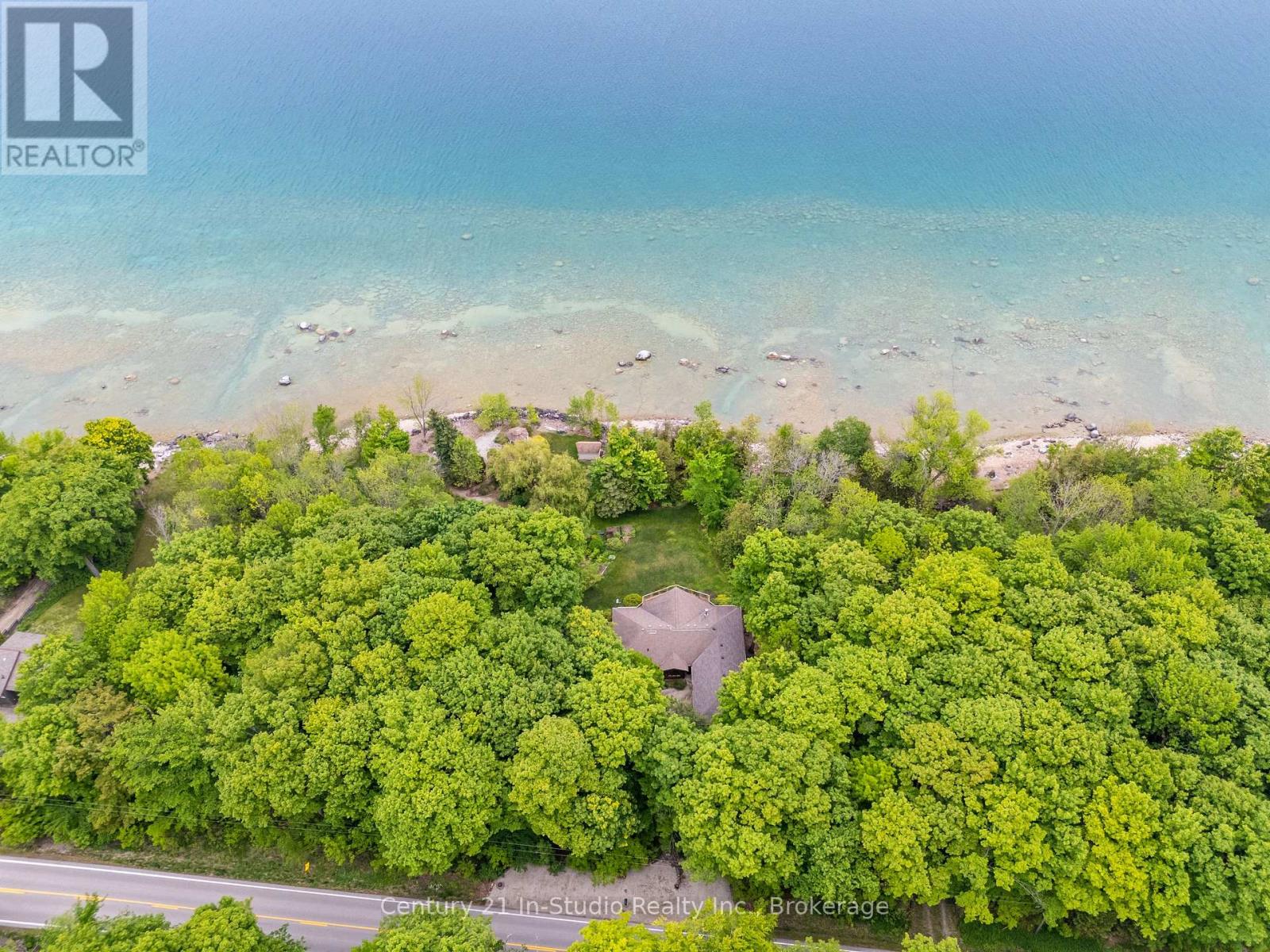 504877 Grey 1 Road, Georgian Bluffs, Ontario N0H 1S0 - Photo 5 - X12241446