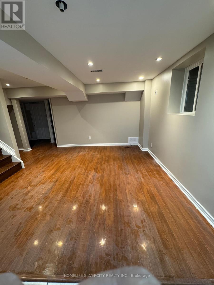 Basement - 9 Elsmere Road W, Brampton, Ontario  L7A 3T7 - Photo 4 - W12530444