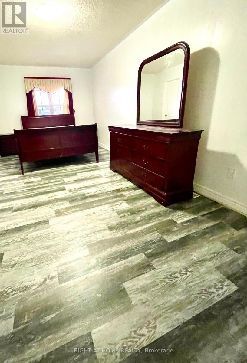 A - 55 Velvet Grass Lane, Brampton, Ontario  L6R 1W1 - Photo 11 - W12530446