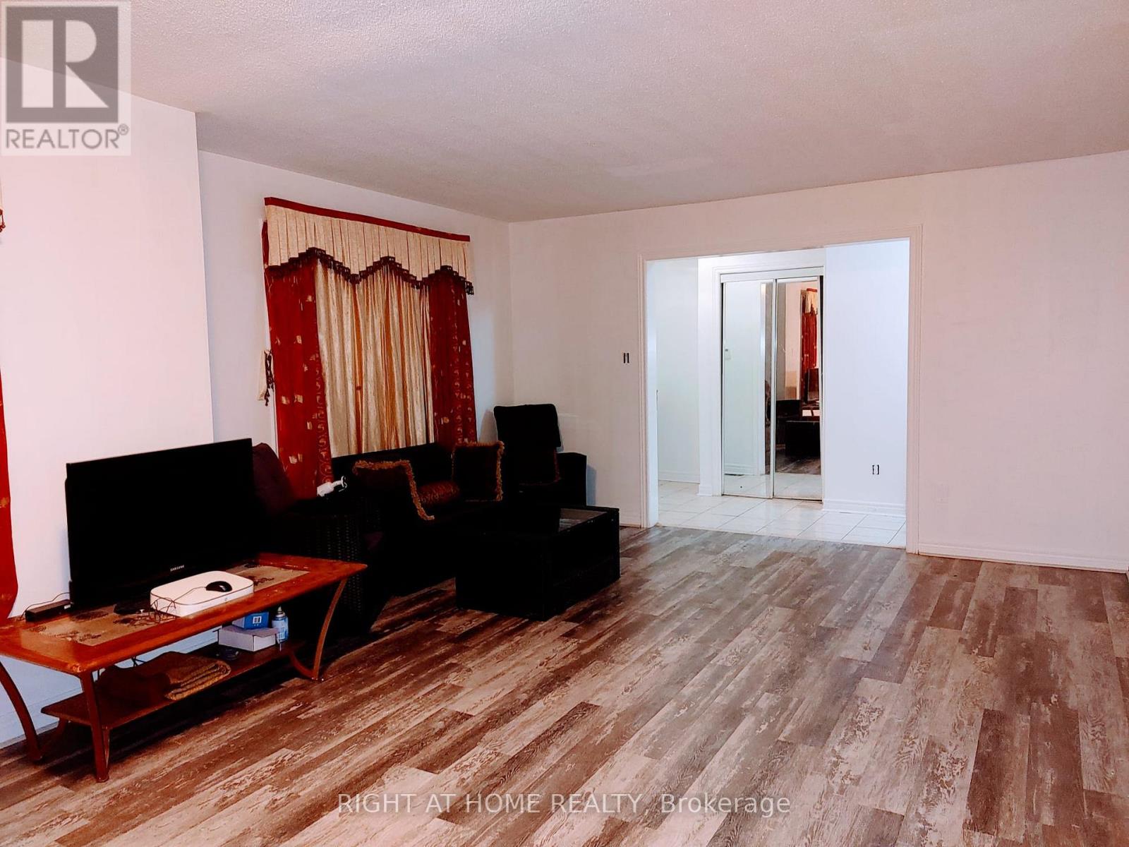 A - 55 Velvet Grass Lane, Brampton, Ontario  L6R 1W1 - Photo 9 - W12530446