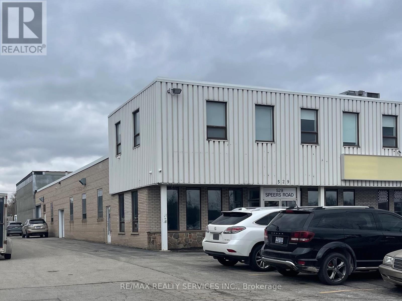 1 - 529 SPEERS ROAD, Oakville, Ontario