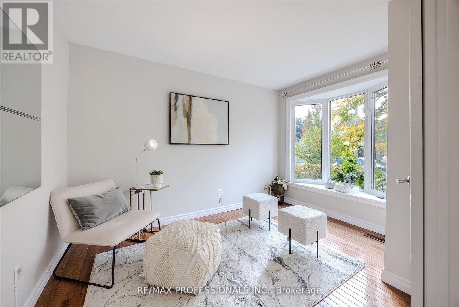 Unknown Address, ,     - Photo 5 - W12530452