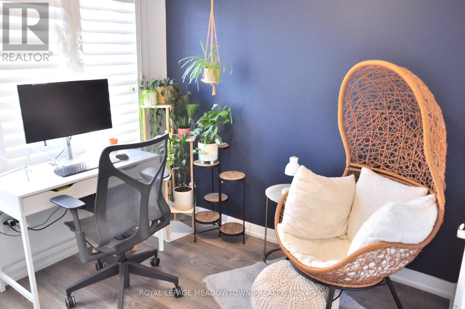 251 - 60 Parrotta Drive, Toronto, Ontario  M9M 0E5 - Photo 12 - W12530486