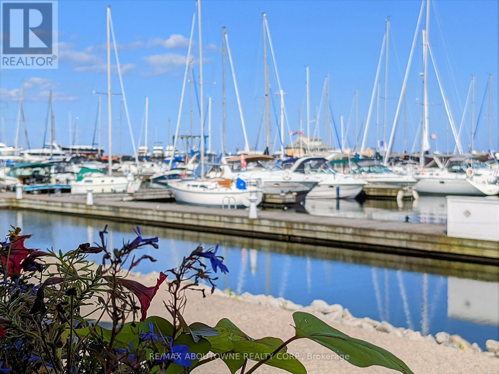 A0711 - 125 Bronte Road, Oakville, Ontario  L6L 3C1 - Photo 24 - W12530520