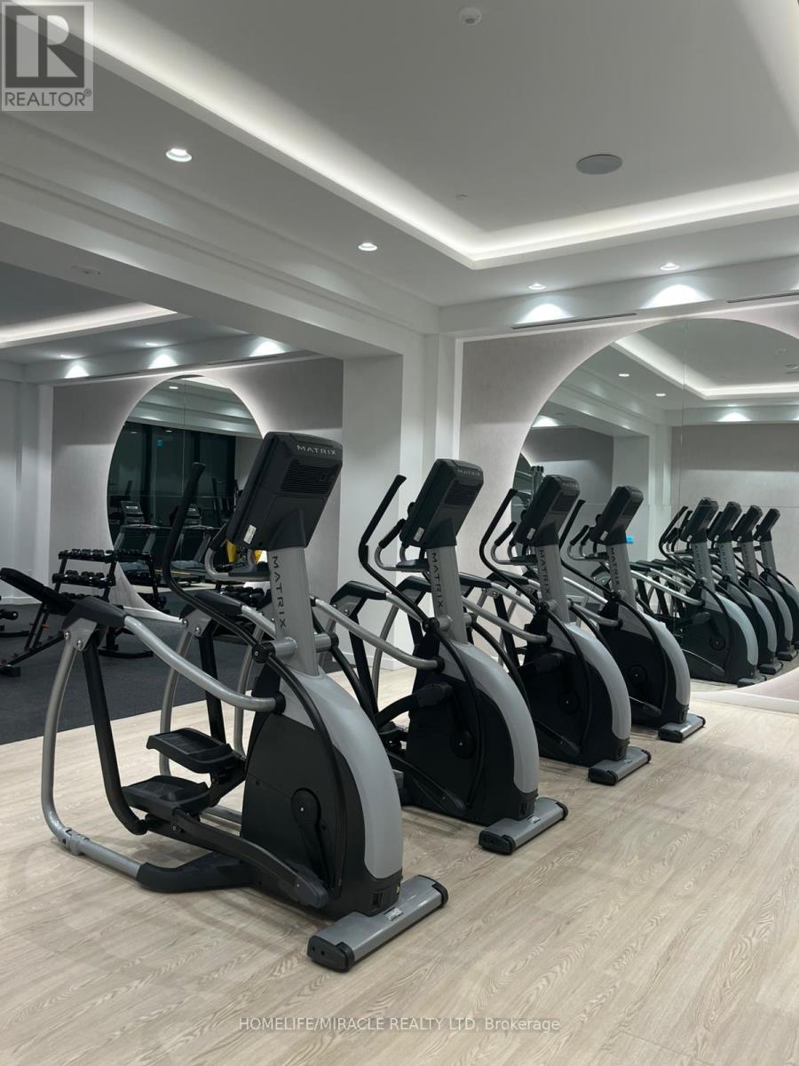 1807 - 3009 Novar Road, Mississauga, Ontario  L5B 0P9 - Photo 10 - W12530528