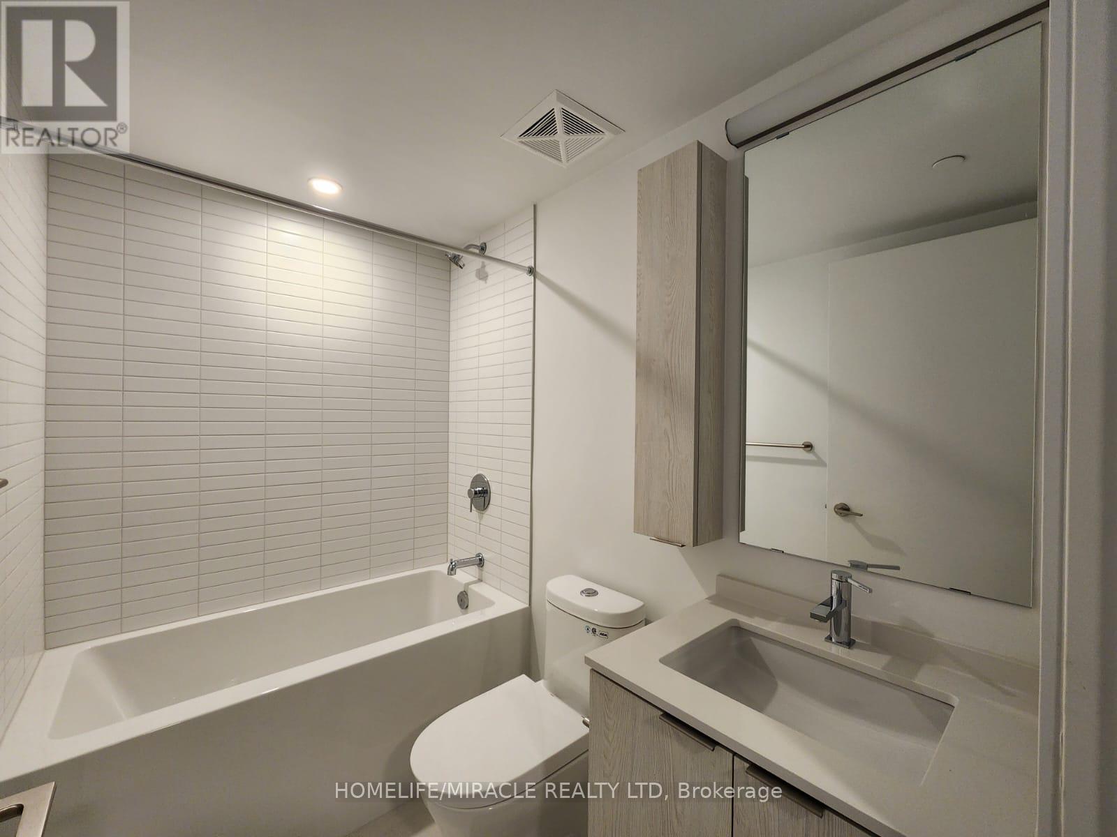 1807 - 3009 Novar Road, Mississauga, Ontario  L5B 0P9 - Photo 5 - W12530528