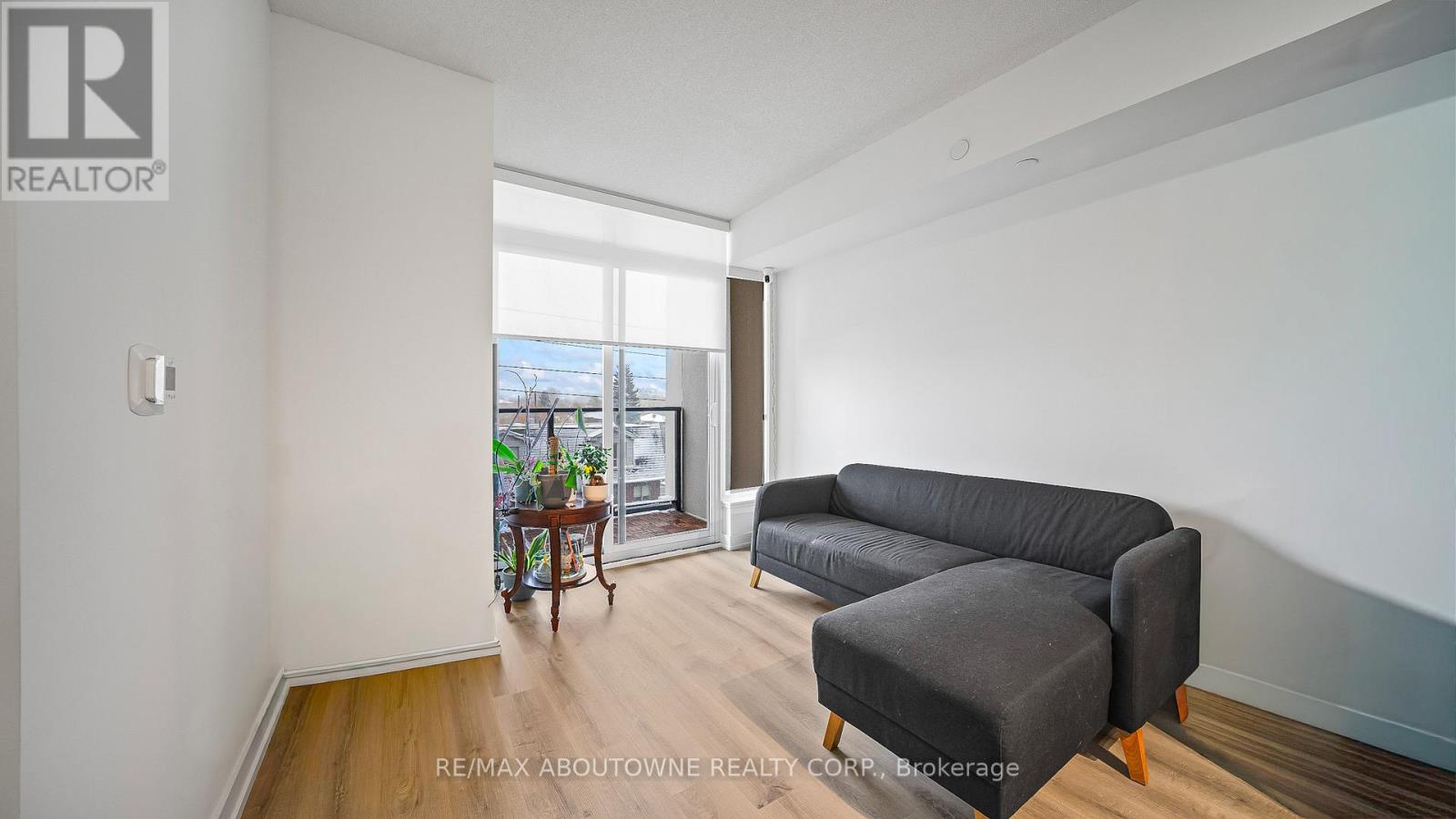 412 - 556 Marlee Avenue, Toronto, Ontario  M6B 0B1 - Photo 12 - W12530534