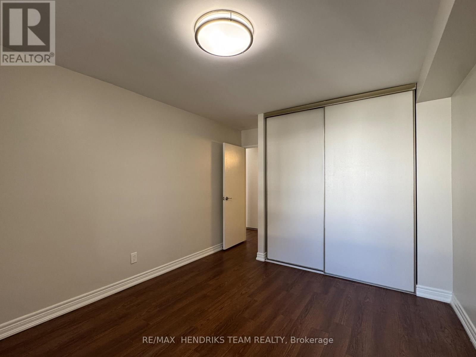 214 - 5611 Valley Way, Niagara Falls, Ontario  L2E 7A9 - Photo 12 - X12530772