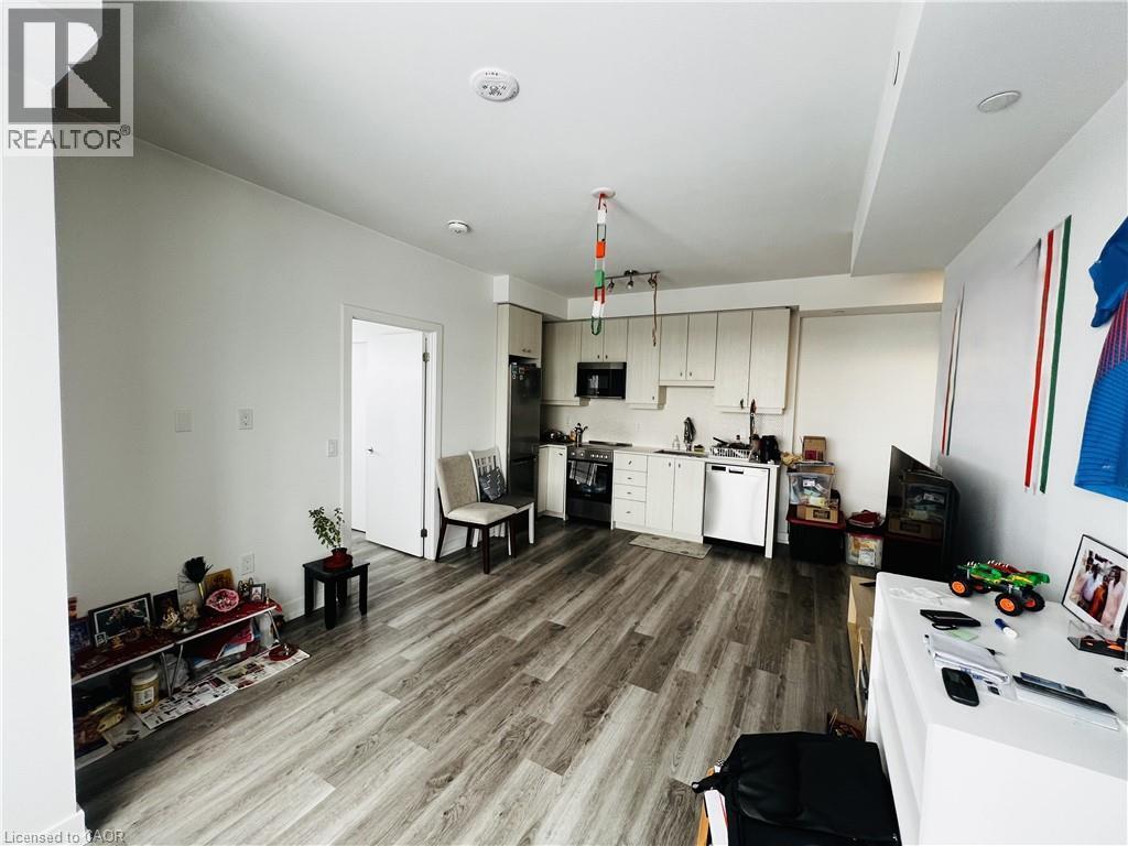 15 Wellington Street S Unit# 809, Kitchener, Ontario  N2G 0E4 - Photo 13 - 40787281