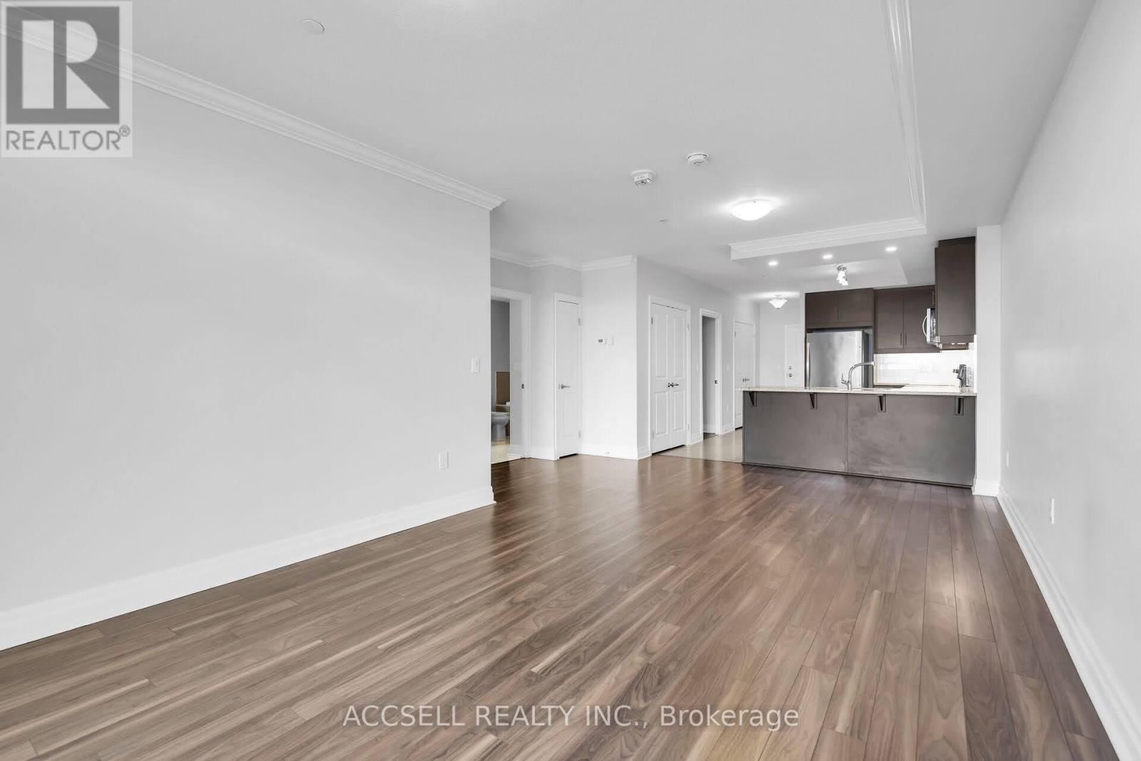 902 - 260 Villagewalk Boulevard, London North, Ontario  N6G 0P6 - Photo 10 - X12530508