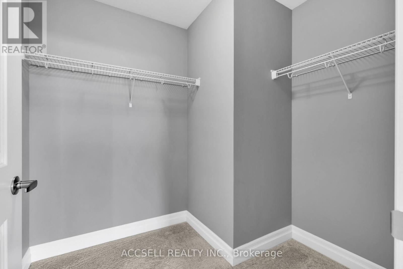 902 - 260 Villagewalk Boulevard, London North, Ontario  N6G 0P6 - Photo 16 - X12530508