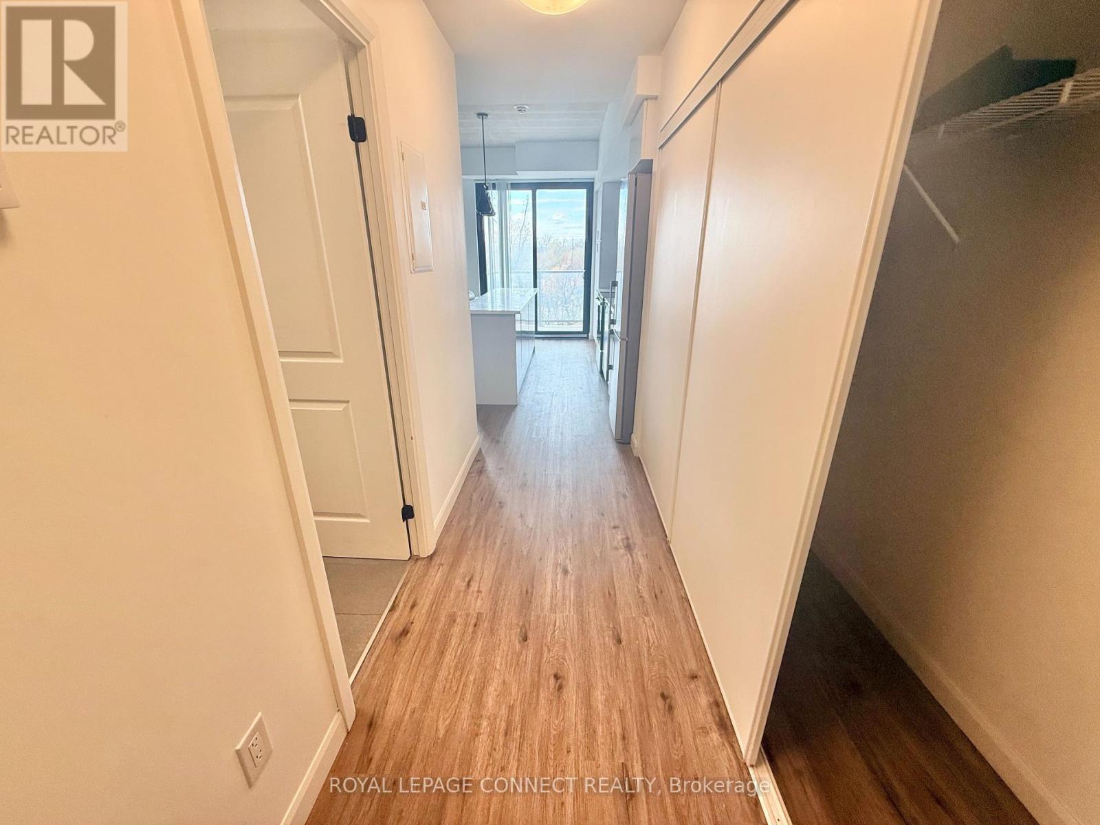 412 - 7 Erie Avenue, Brantford, Ontario  N3S 2E7 - Photo 3 - X12530548