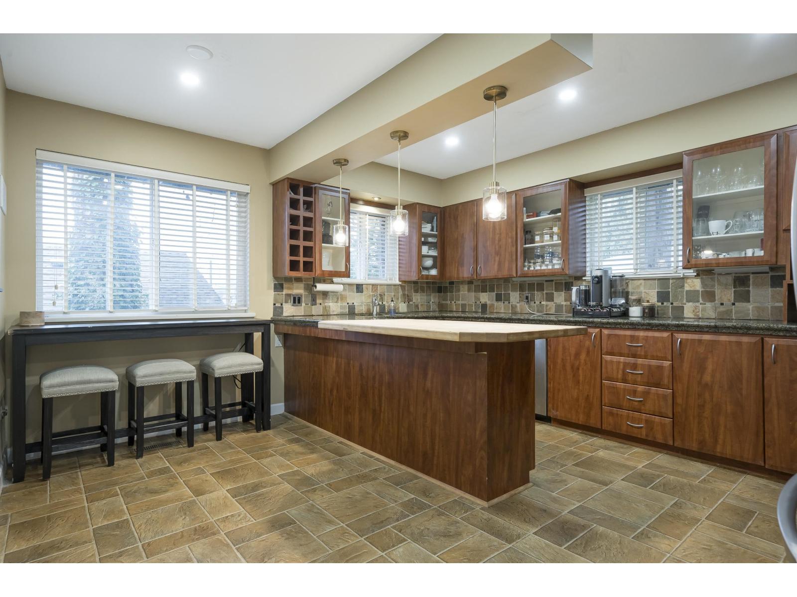 9663 Townline Diversion Road, Surrey, British Columbia  V3V 2T1 - Photo 12 - R3066163