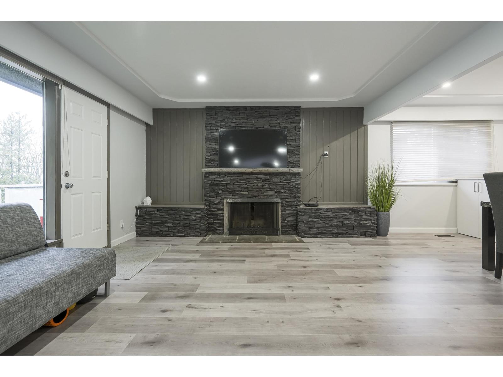 9663 Townline Diversion Road, Surrey, British Columbia  V3V 2T1 - Photo 6 - R3066163