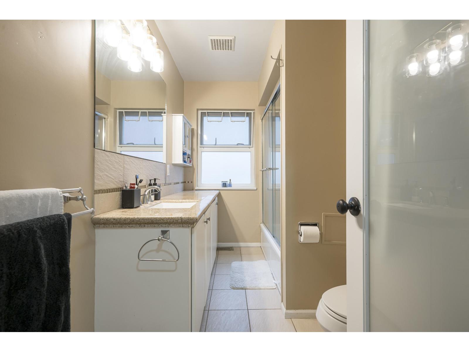 9663 Townline Diversion Road, Surrey, British Columbia  V3V 2T1 - Photo 23 - R3066163