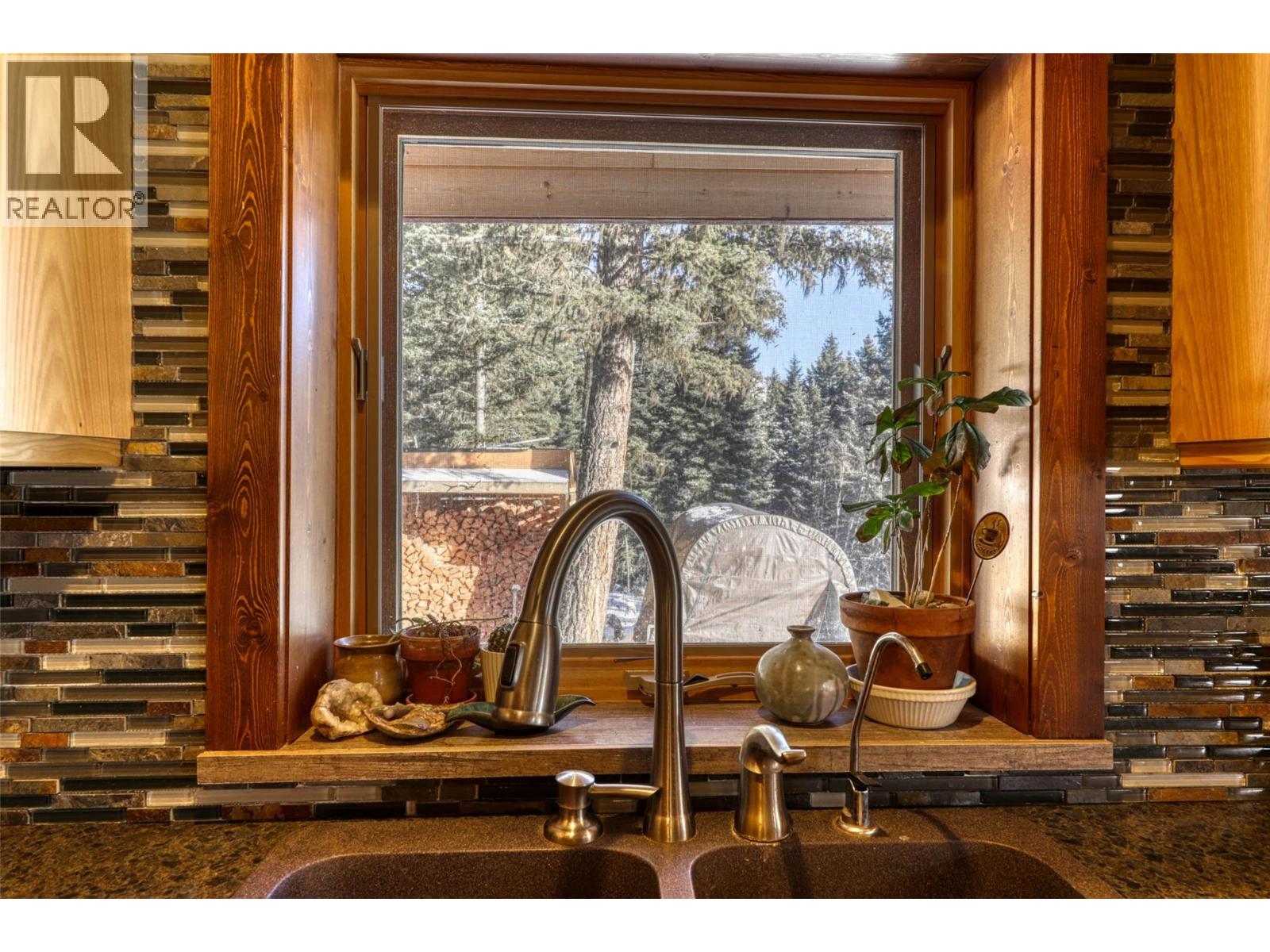 1951 Heffley-Louis Creek Road, Kamloops, British Columbia  V0E 1Z0 - Photo 14 - 10367261