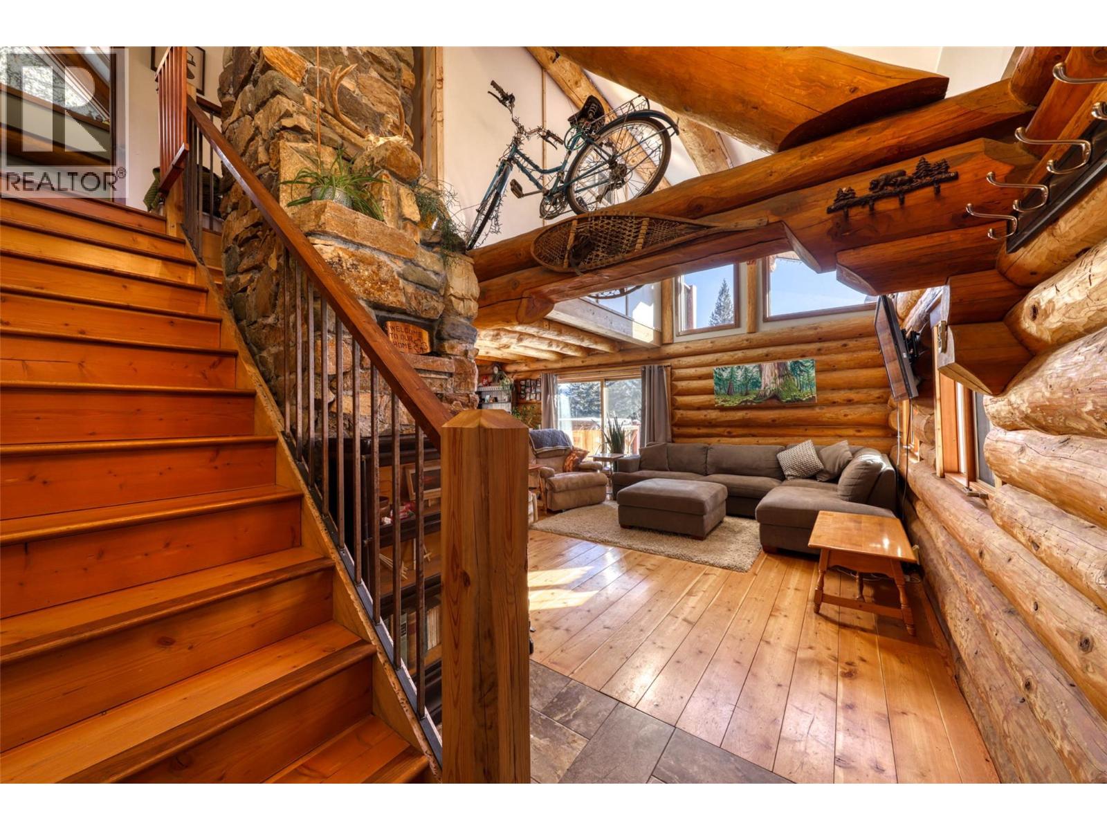 1951 Heffley-Louis Creek Road, Kamloops, British Columbia  V0E 1Z0 - Photo 4 - 10367261