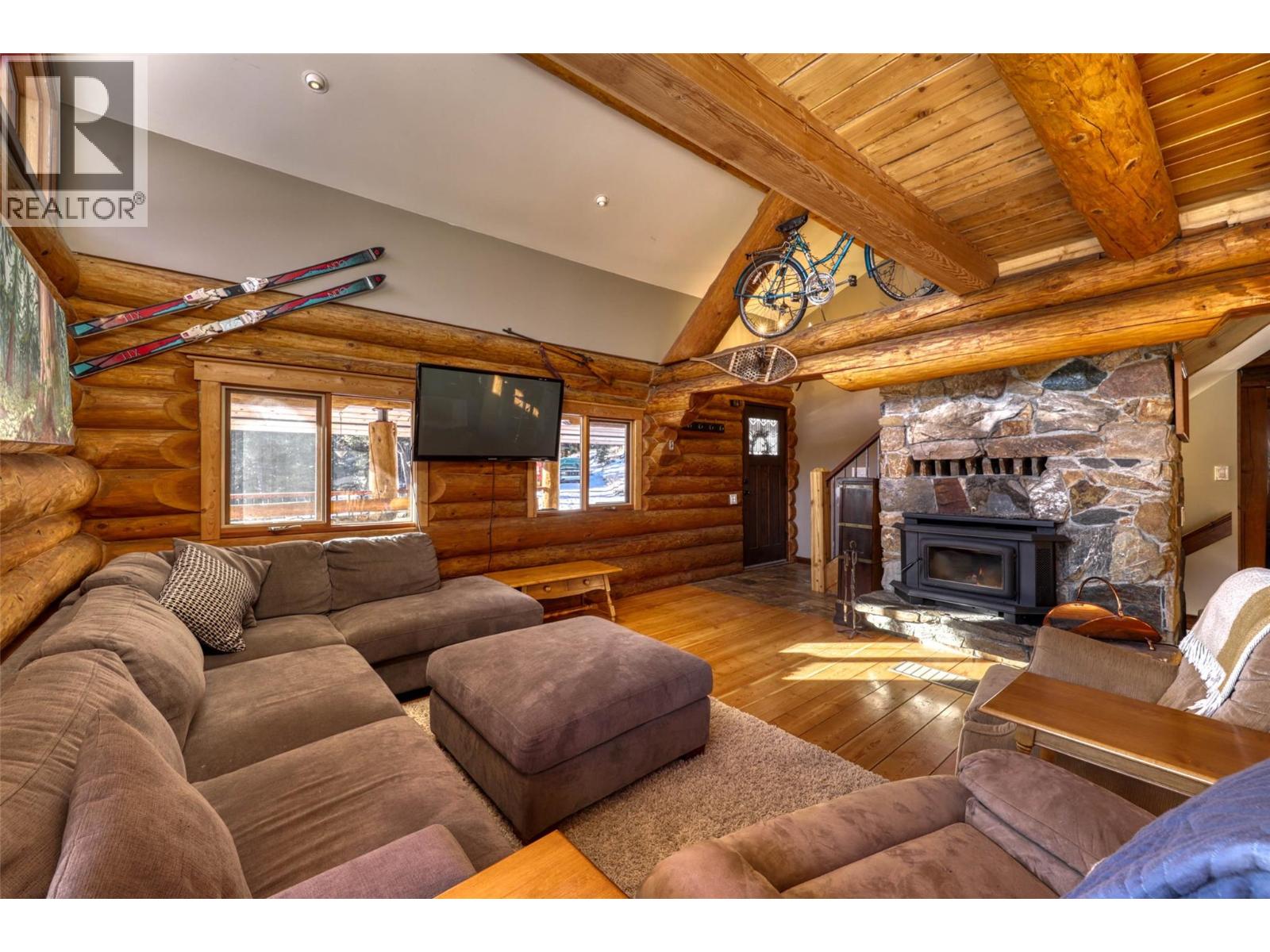 1951 Heffley-Louis Creek Road, Kamloops, British Columbia  V0E 1Z0 - Photo 5 - 10367261