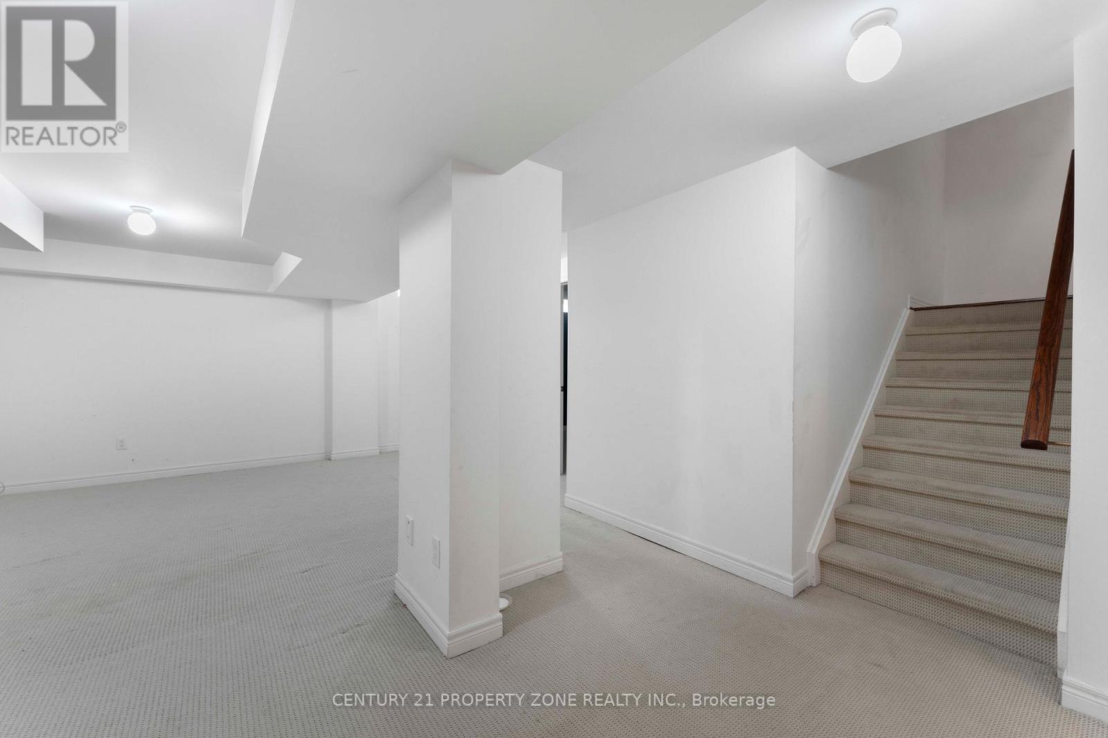 9 Booth Street, Bradford West Gwillimbury, Ontario  L3Z 0A3 - Photo 35 - N12270943