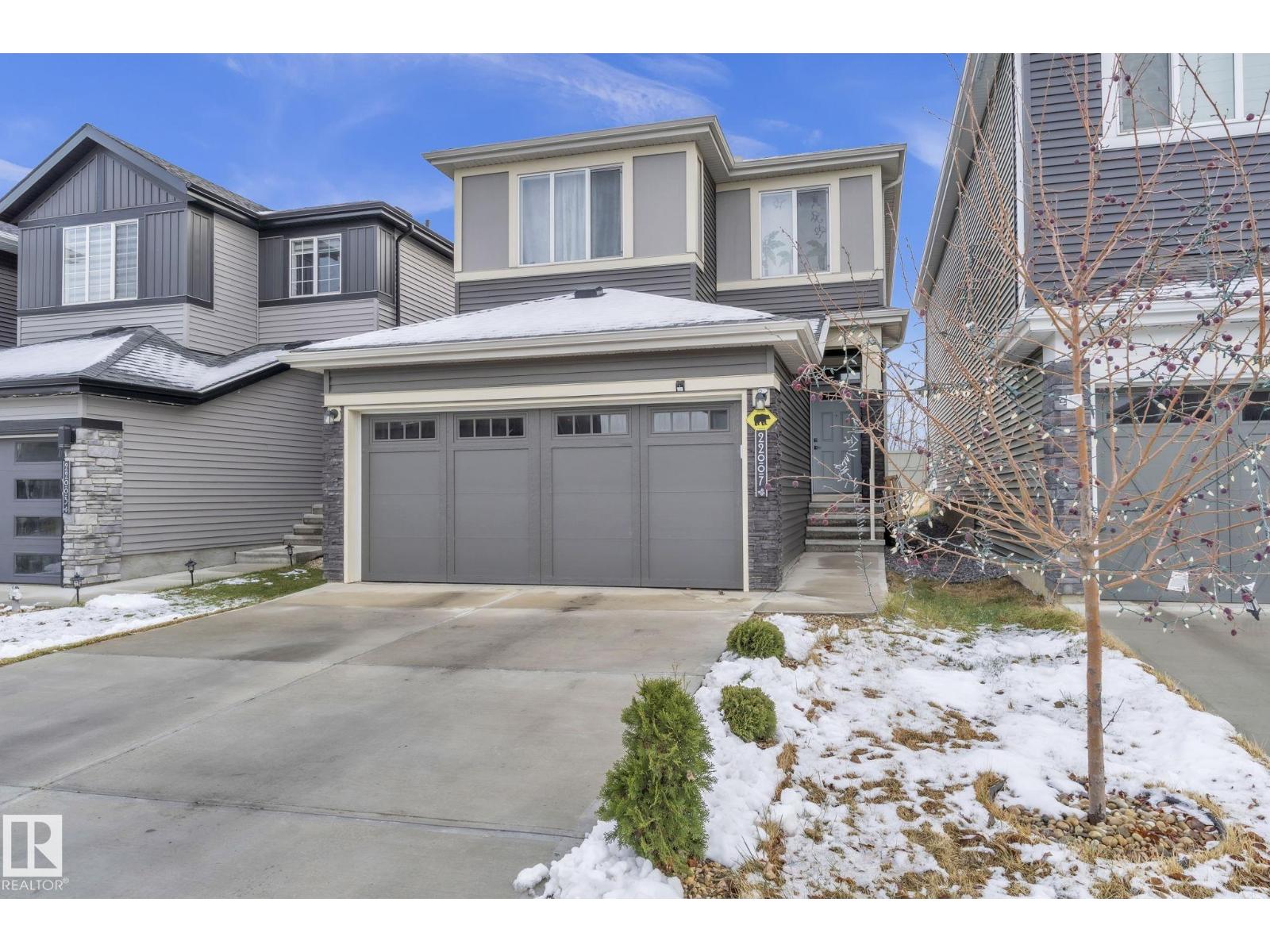 22007 80 Av Nw, Edmonton, Alberta  T5T 7R6 - Photo 2 - E4465280