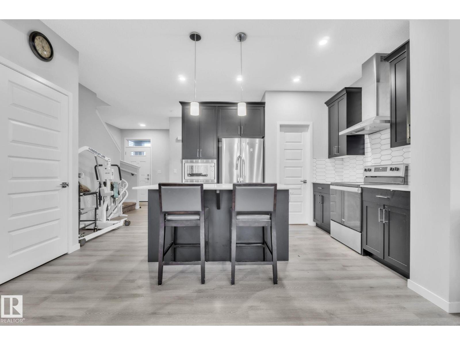 22007 80 Av Nw, Edmonton, Alberta  T5T 7R6 - Photo 8 - E4465280