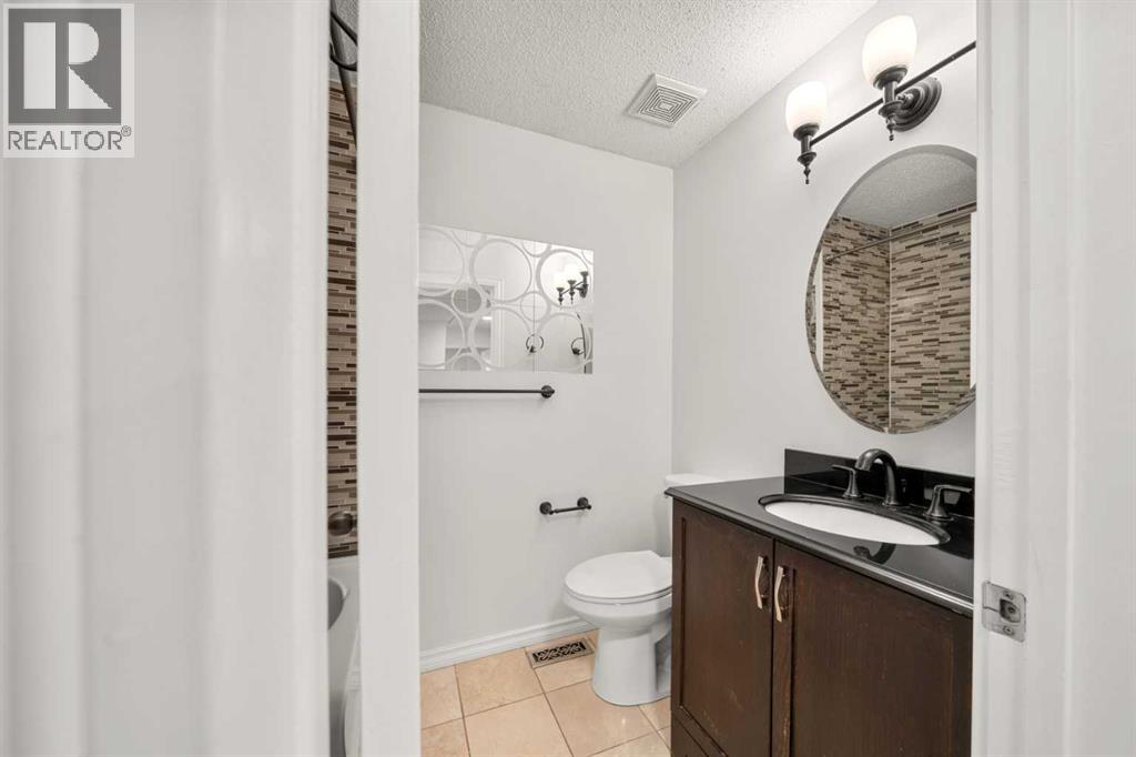 150 Shawmeadows Road Sw, Calgary, Alberta  T2Y 1B3 - Photo 17 - A2267618