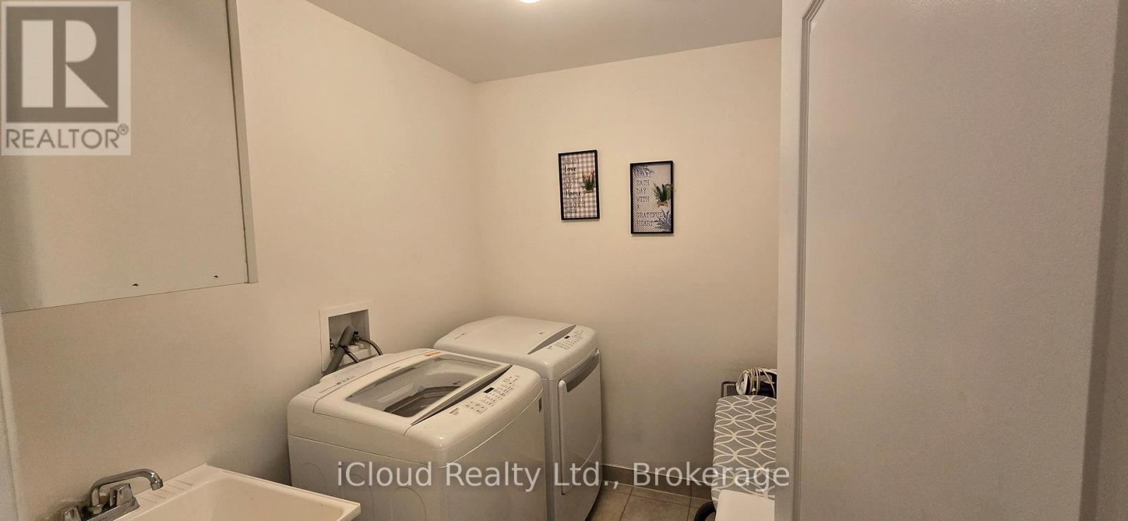 18 Stedford Crescent, Brampton, Ontario  L7A 4P5 - Photo 12 - W12467020