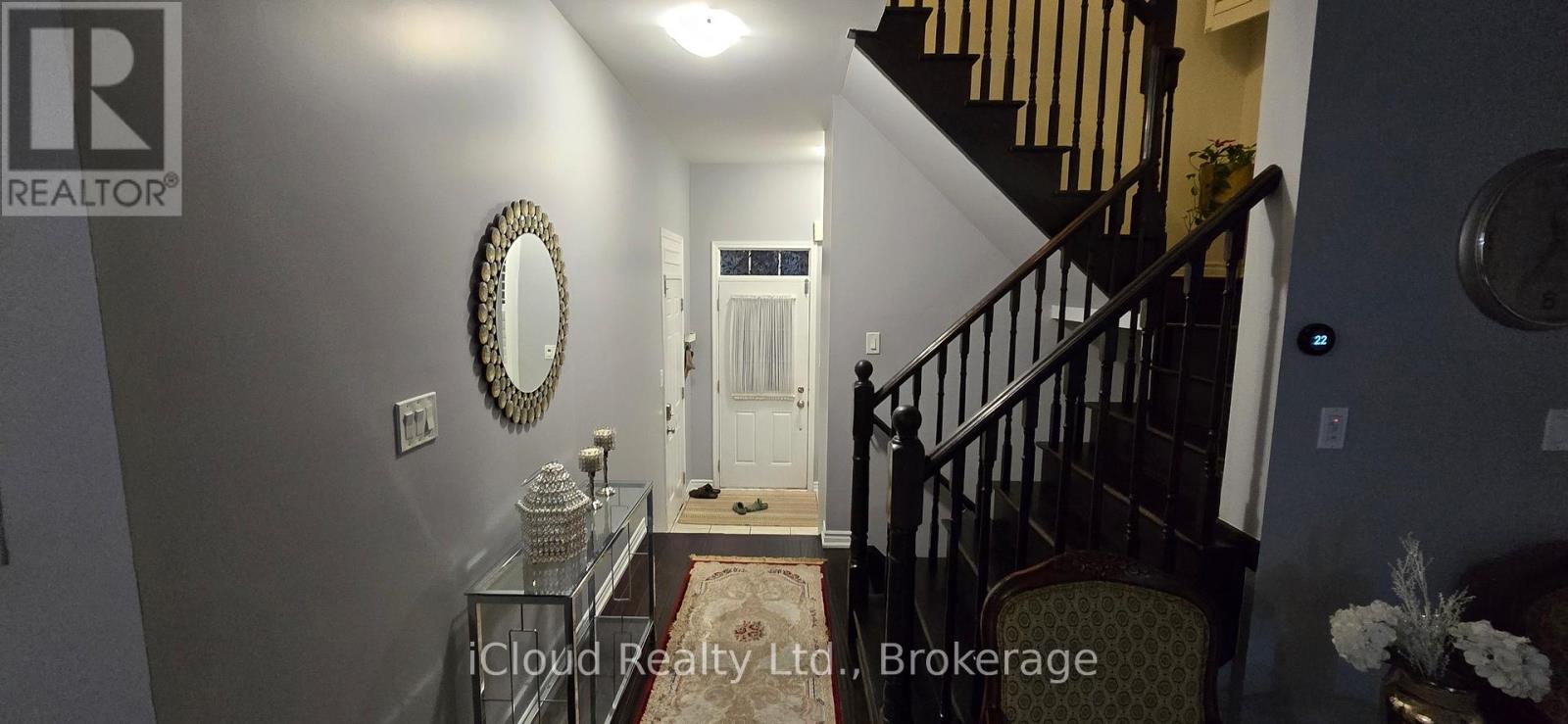 18 Stedford Crescent, Brampton, Ontario  L7A 4P5 - Photo 3 - W12467020