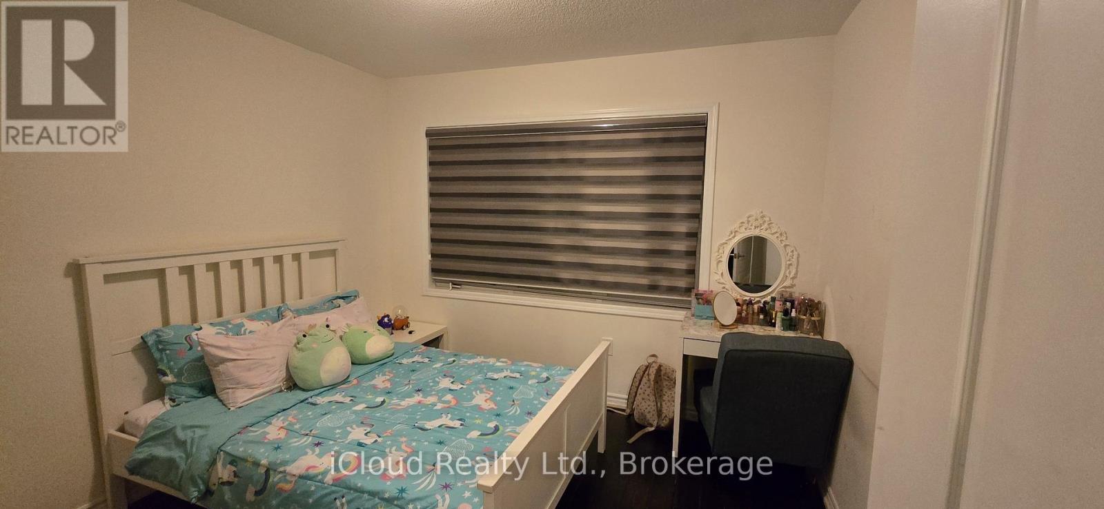 18 Stedford Crescent, Brampton, Ontario  L7A 4P5 - Photo 8 - W12467020