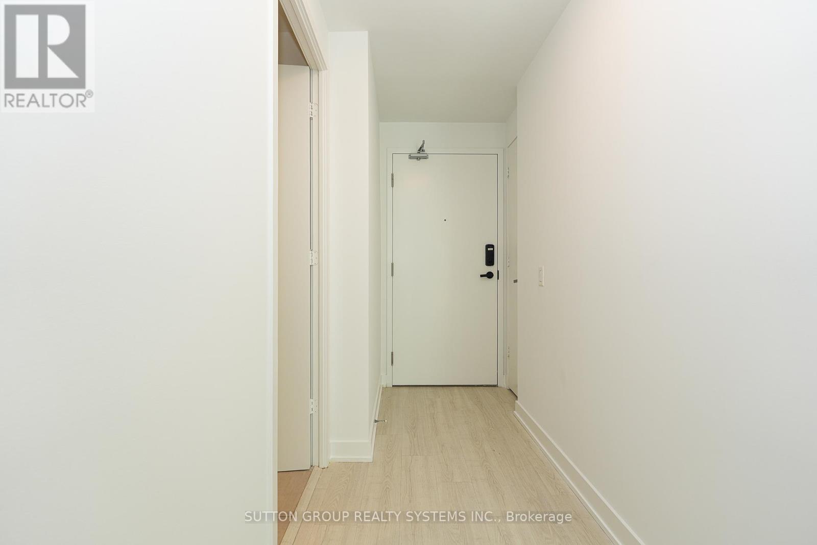520 - 3883 Quartz Road, Mississauga, Ontario  L5B 0M4 - Photo 4 - W12526778