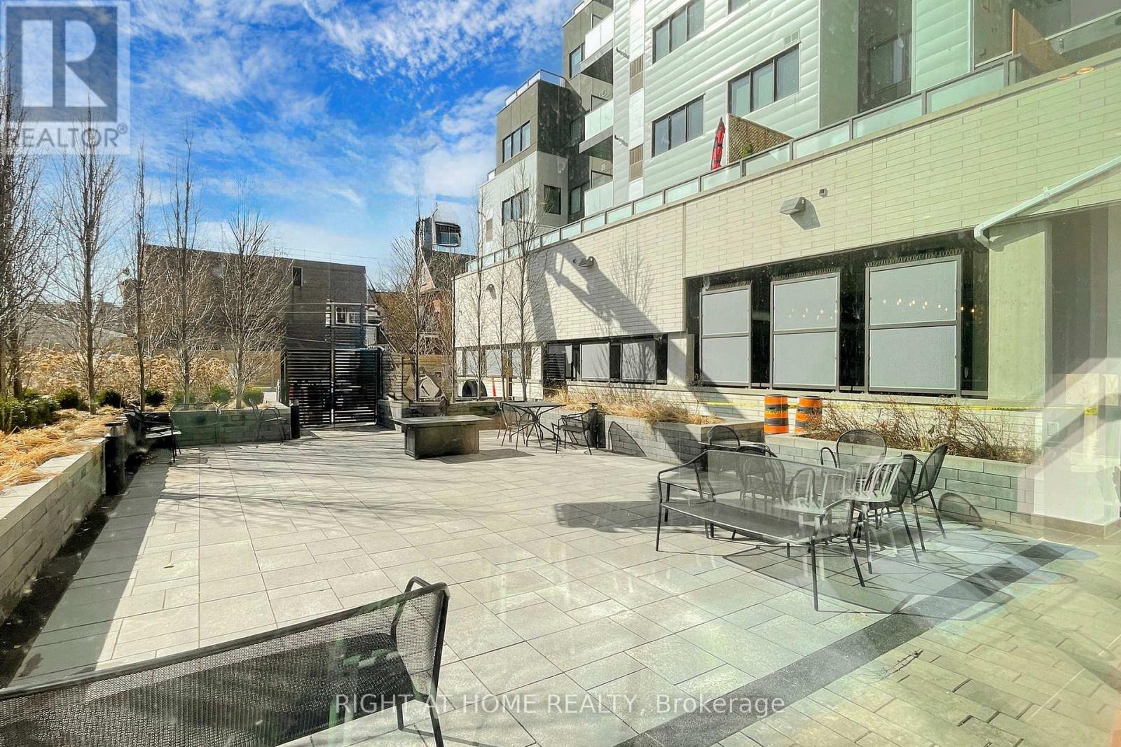 202 - 385 Osler Street, Toronto, Ontario  M6N 2Z4 - Photo 42 - W12395947