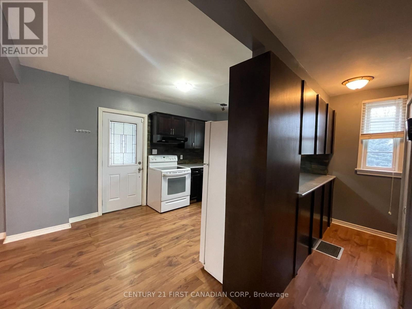 64 Edward Street, St. Thomas, Ontario  N5P 1Y6 - Photo 13 - X12530368