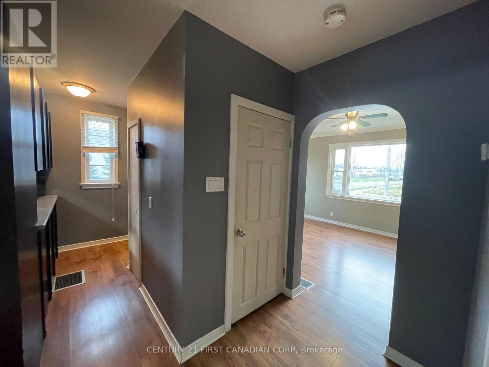 64 Edward Street, St. Thomas, Ontario  N5P 1Y6 - Photo 10 - X12530368