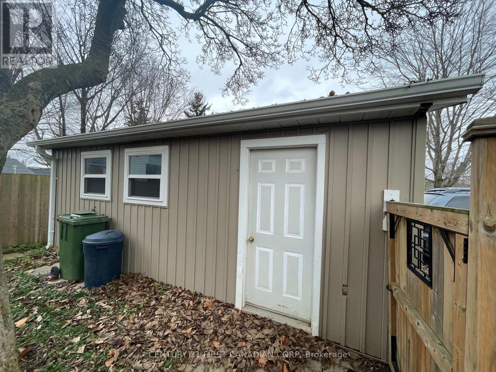 64 Edward Street, St. Thomas, Ontario  N5P 1Y6 - Photo 33 - X12530368