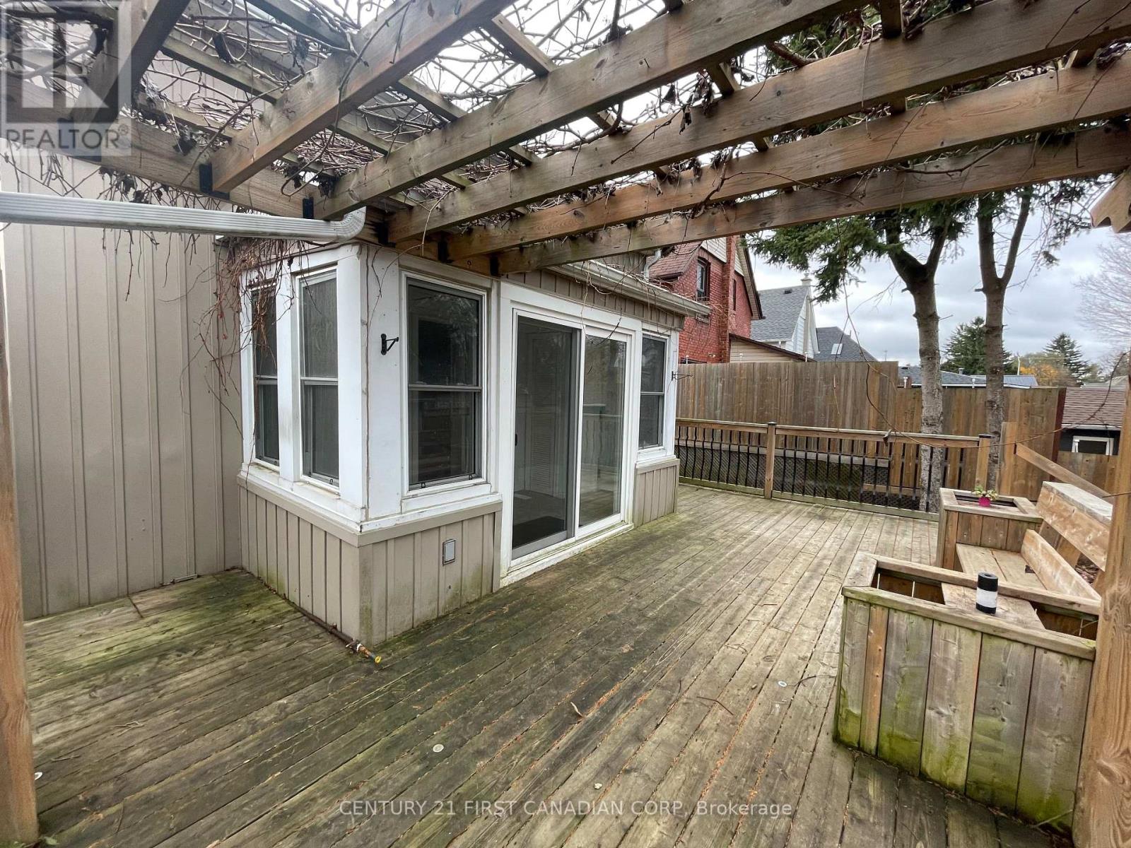 64 Edward Street, St. Thomas, Ontario  N5P 1Y6 - Photo 32 - X12530368