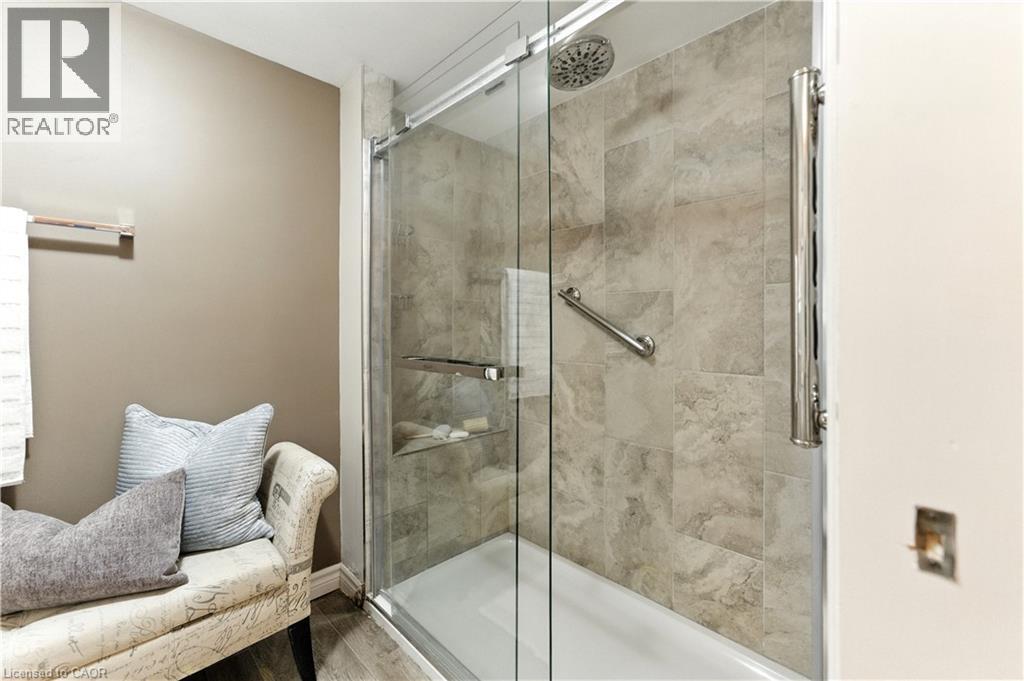 2030 Cleaver Avenue Unit# 124, Burlington, Ontario  L7M 4C3 - Photo 18 - 40766509