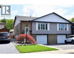 39 MARKSON Crescent, Hamilton, Ontario