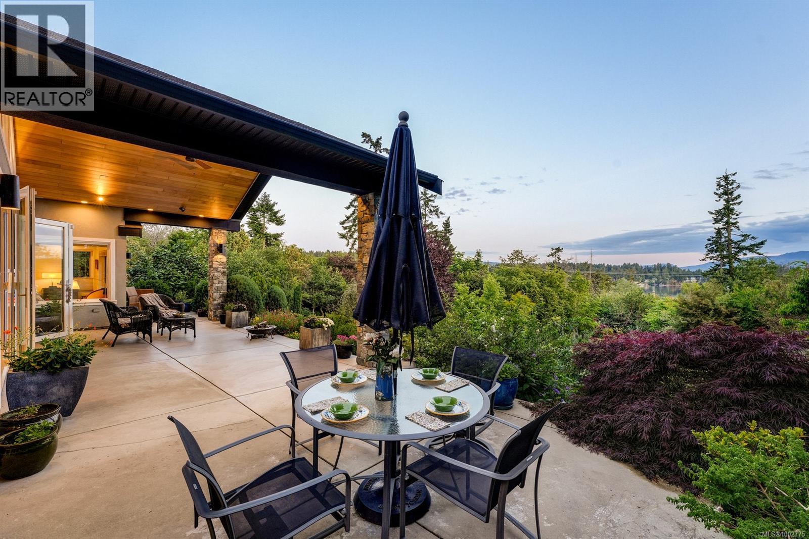 11333 Chalet Rd, North Saanich, British Columbia  V8L 5L9 - Photo 11 - 1002775