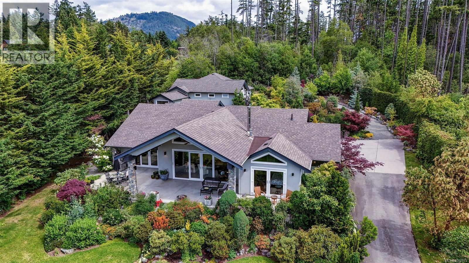 11333 Chalet Rd, North Saanich, British Columbia  V8L 5L9 - Photo 38 - 1002775