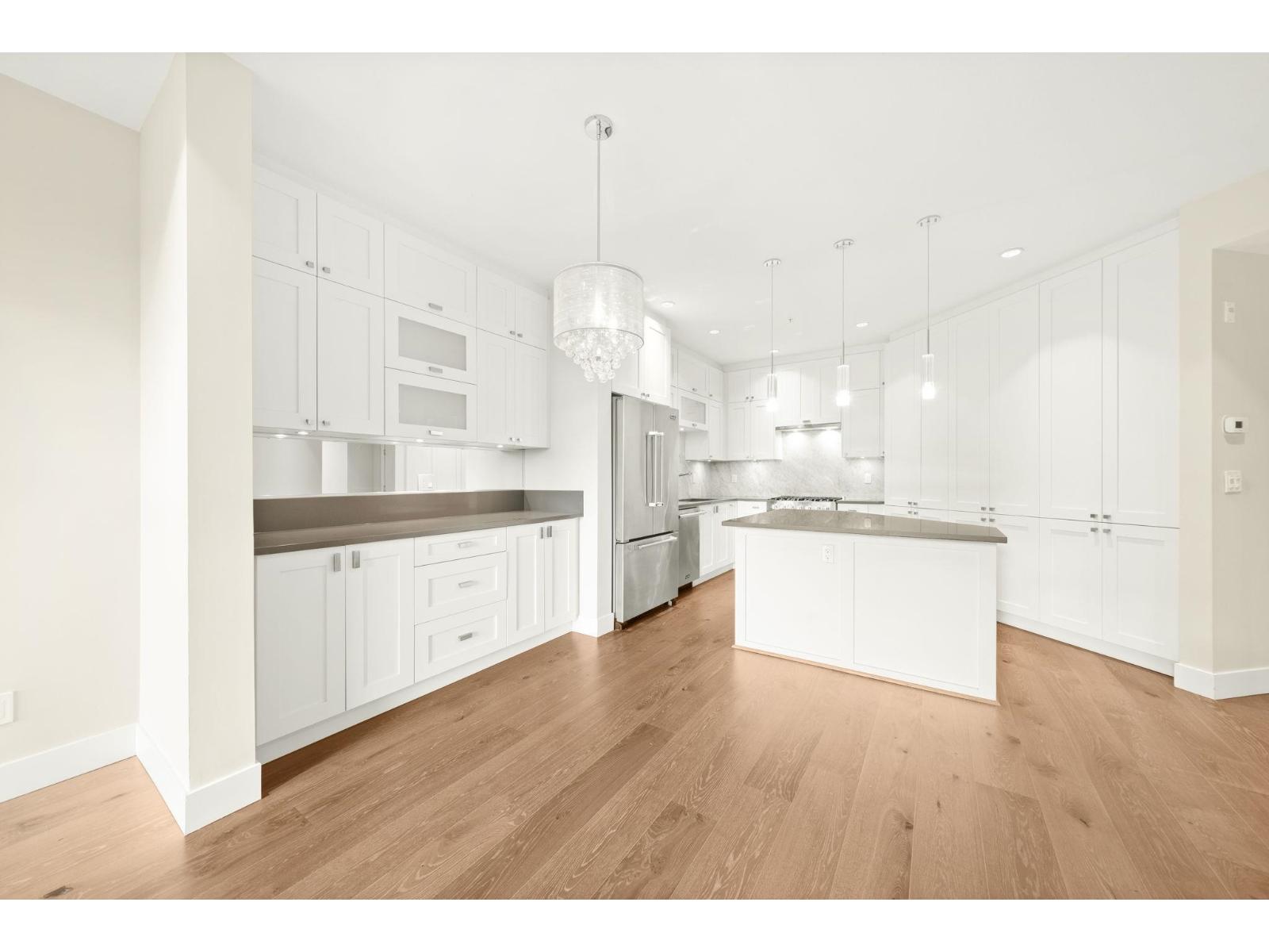 213 14855 Thrift Avenue, White Rock, British Columbia  V4B 2J6 - Photo 8 - R3063979