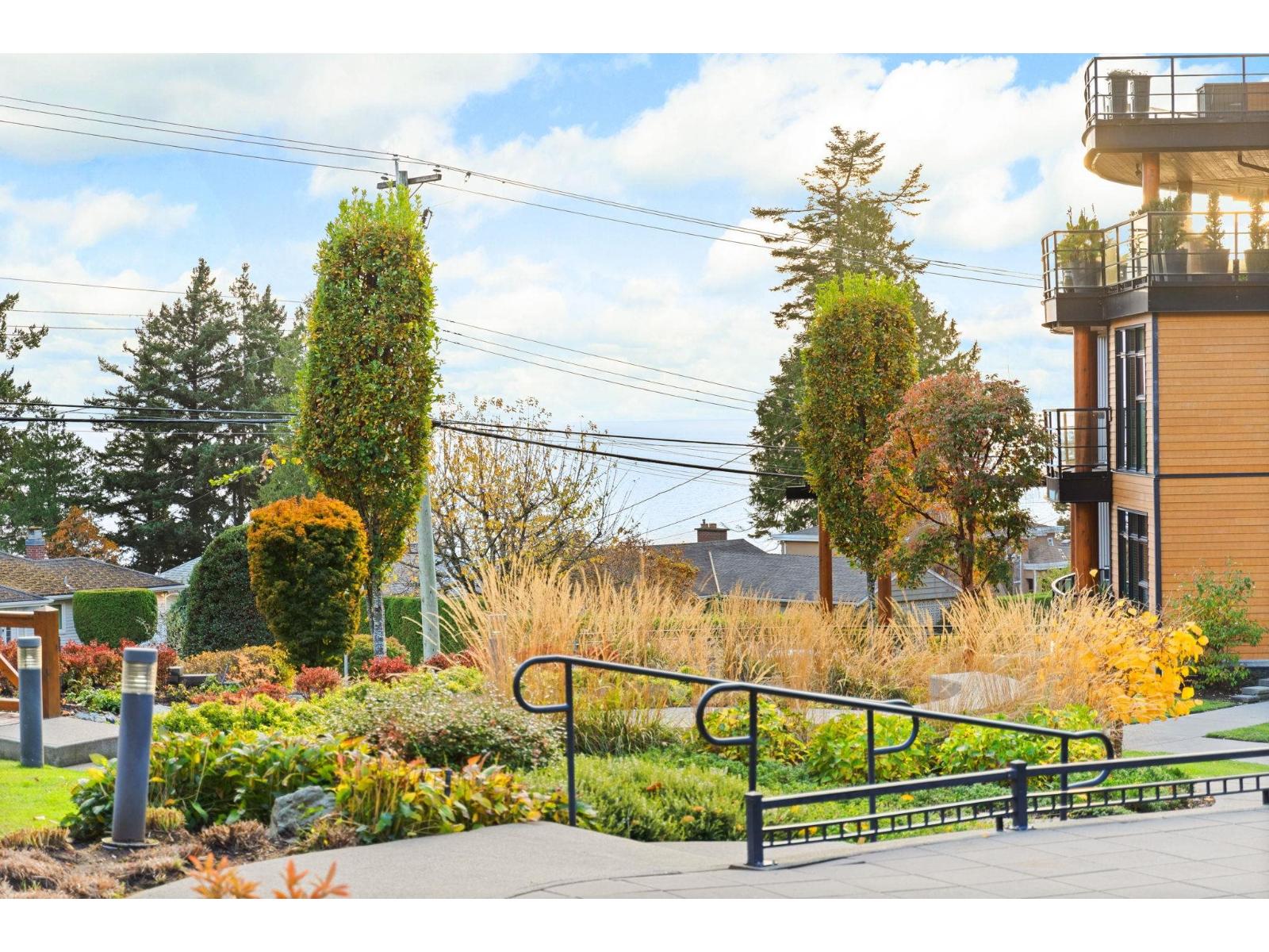 213 14855 Thrift Avenue, White Rock, British Columbia  V4B 2J6 - Photo 24 - R3063979