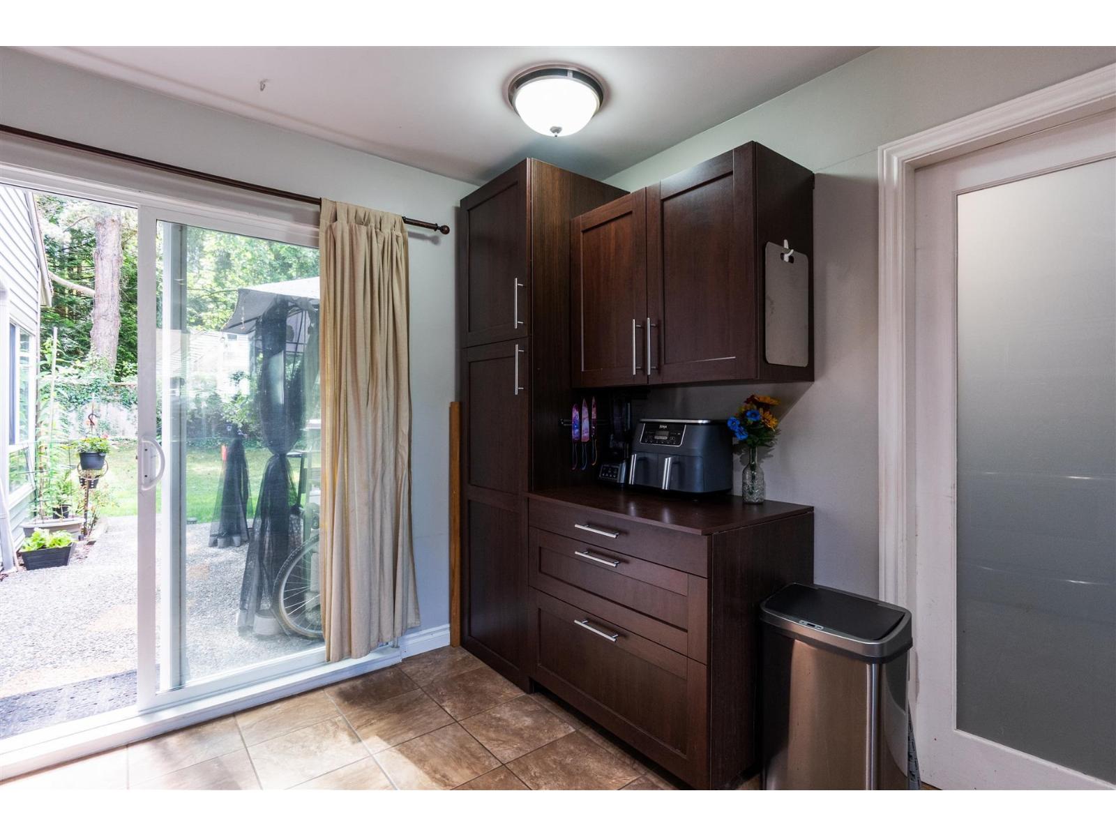 6217 E Greenside Drive, Surrey, British Columbia  V3S 5M8 - Photo 8 - R3060632