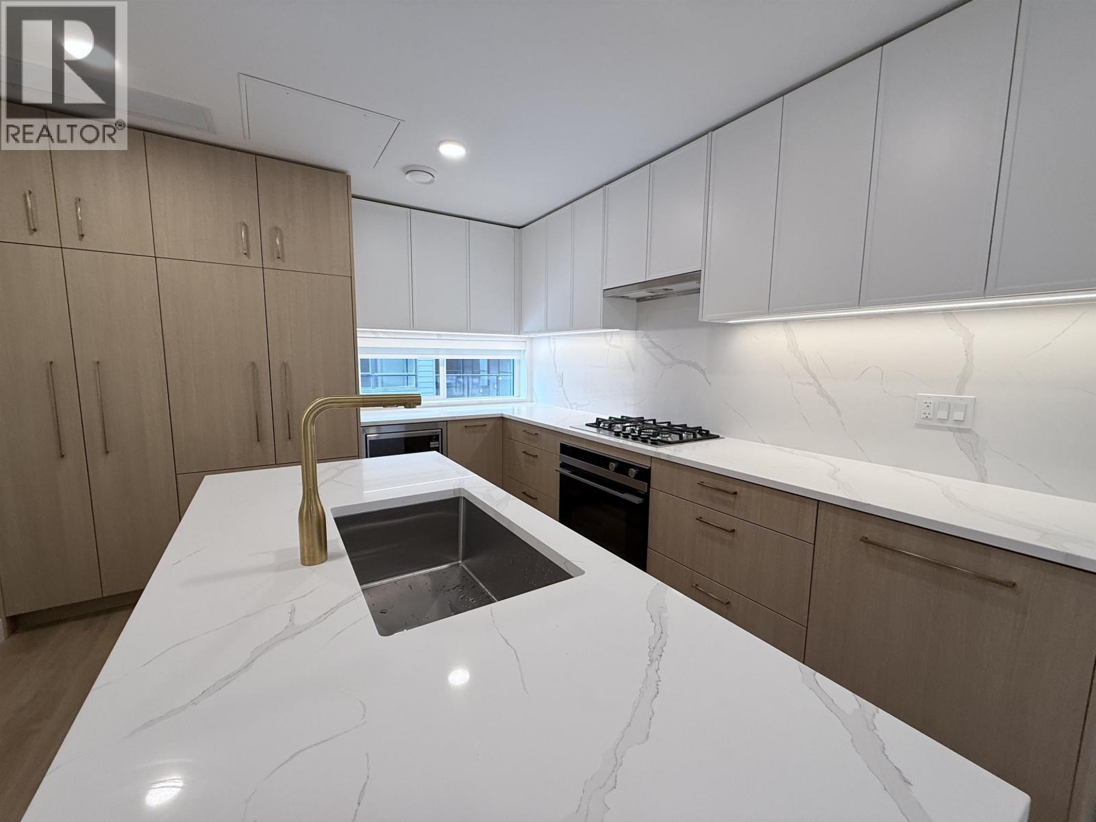 202 381 Clayton Street, Coquitlam, British Columbia  V3K 0J8 - Photo 9 - R3066204