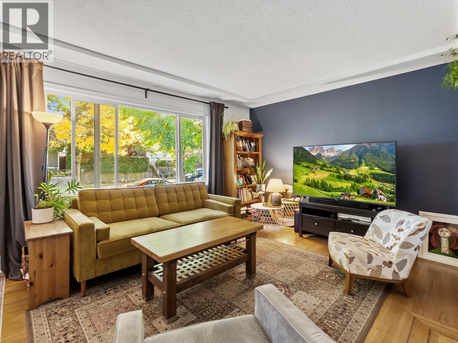 4833 Henry Street, Vancouver, British Columbia  V5V 4Z2 - Photo 4 - R3063477