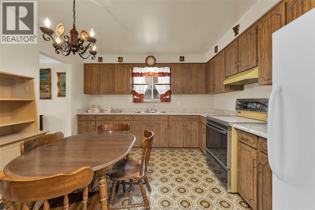 2816 Langlois Court, Windsor, Ontario  N8X 4T8 - Photo 14 - 25028510