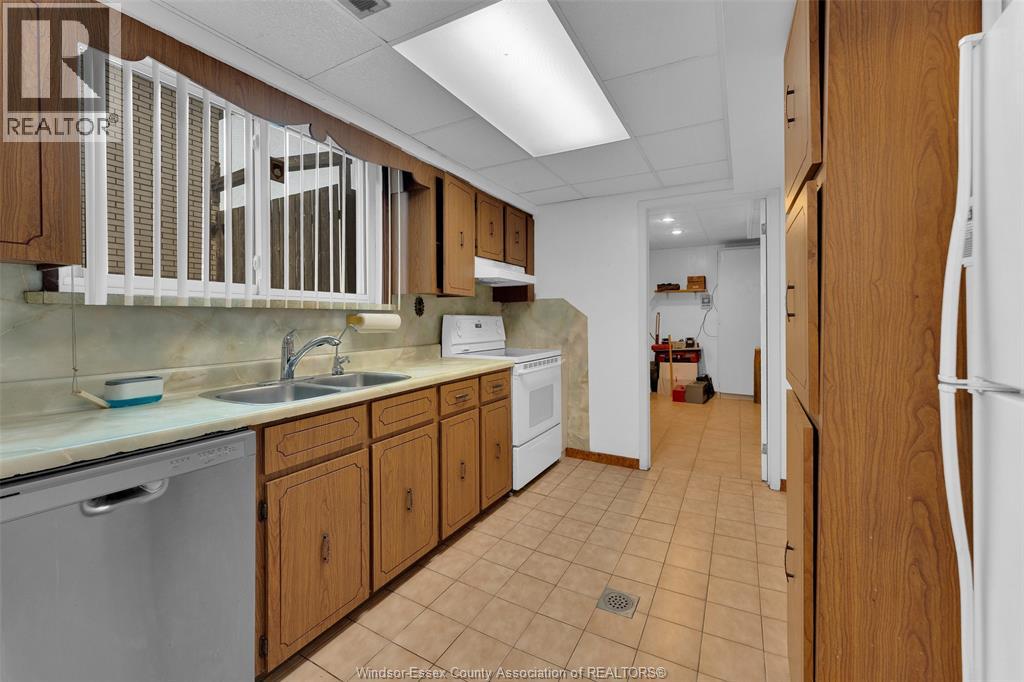 2816 Langlois Court, Windsor, Ontario  N8X 4T8 - Photo 29 - 25028510