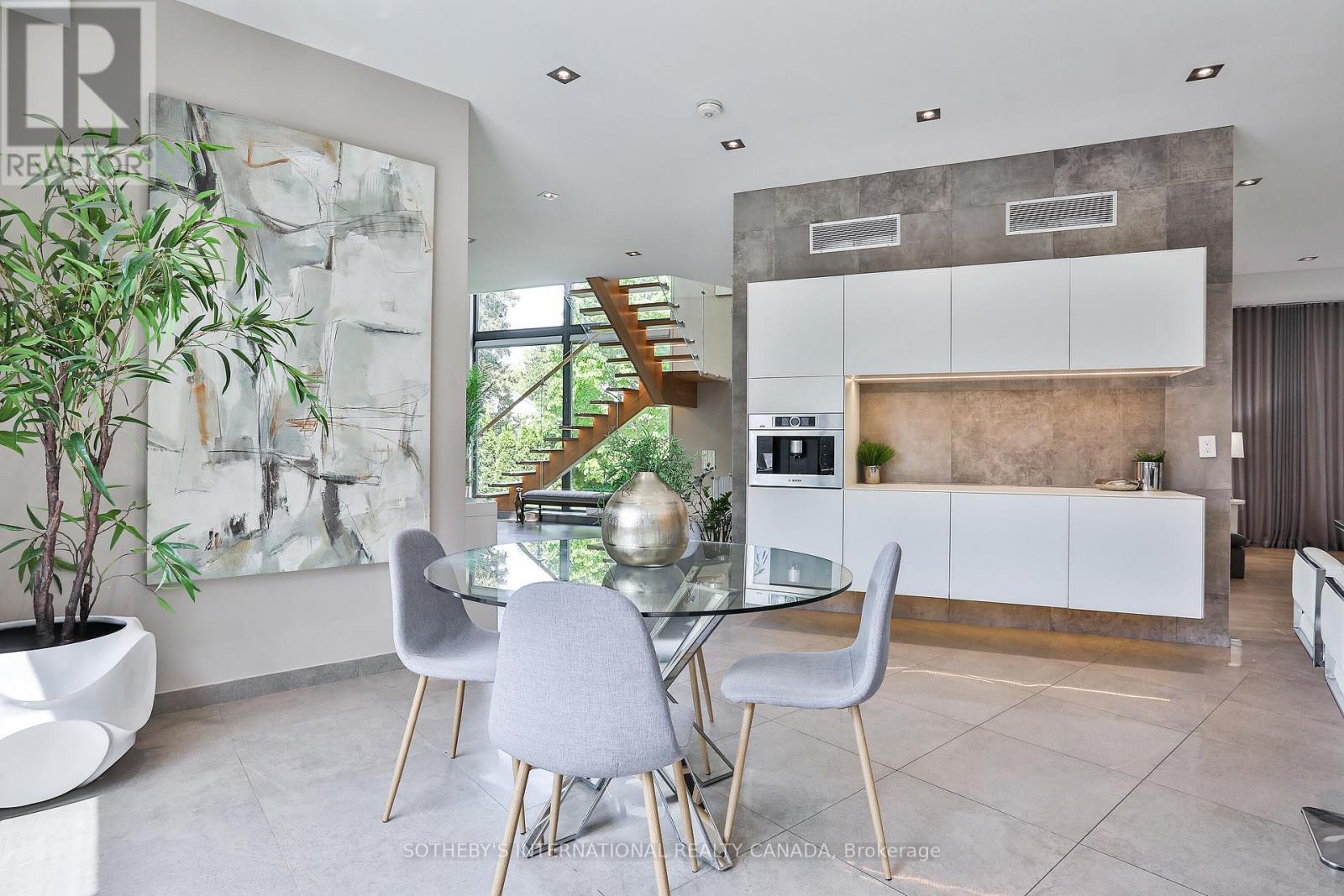 31 Overton Crescent, Toronto, Ontario  M3B 2V4 - Photo 13 - C12530572