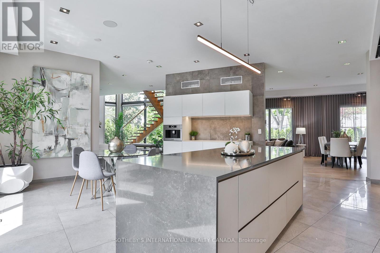 31 Overton Crescent, Toronto, Ontario  M3B 2V4 - Photo 14 - C12530572