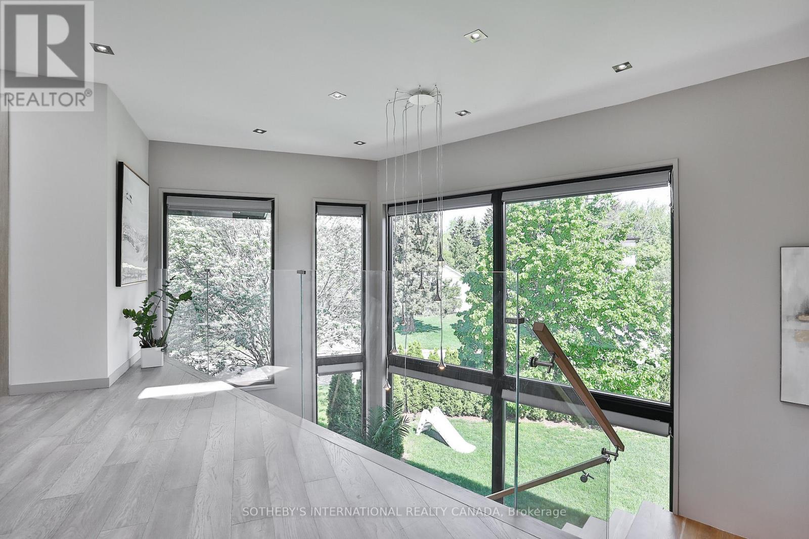 31 Overton Crescent, Toronto, Ontario  M3B 2V4 - Photo 17 - C12530572