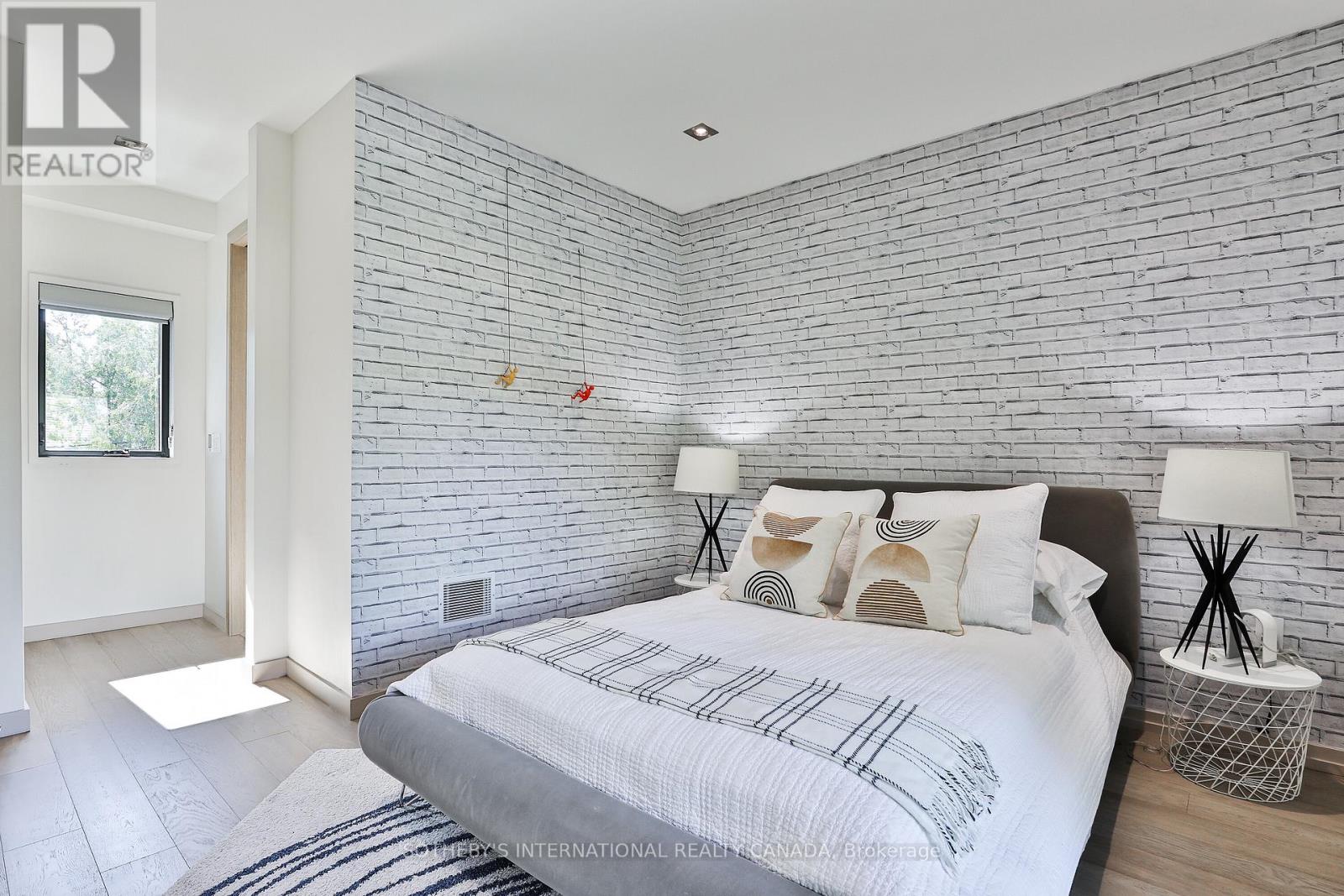 31 Overton Crescent, Toronto, Ontario  M3B 2V4 - Photo 19 - C12530572